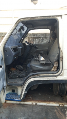 หัวเก๋ง NKR 12V.