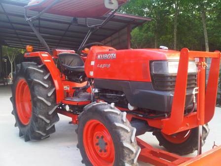 ขายรถไถ Kubota L 4508 (4WD) พร้อมดันหน้า ขายรถไถ Kubota L 4508 (4WD) พร้อมดันหน้า