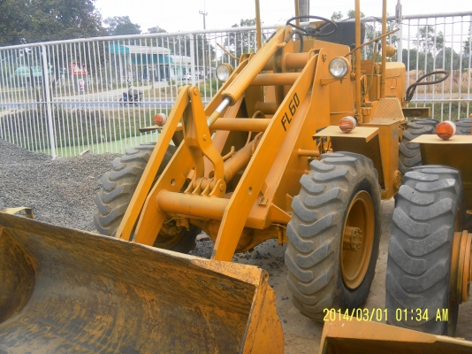 รถตักฟูรูกาว่าFL60-1สภาพดีราคาถูกพร้อมใช้ยังไม่ใช้ในประเทศไทยสนใจโทร0816426706