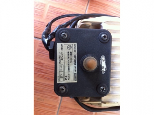 ไฟสปอตไลญี่ปุ่น VRS import auto part ไฟสปอตไลญี่ปุ่น VRS import auto part