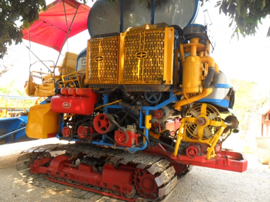 ขายรถเกี่ยวข้าว ศักดิ์พัฒนา KM47 12HT