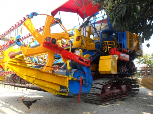 ขายรถเกี่ยวข้าว ศักดิ์พัฒนา KM47 12HT