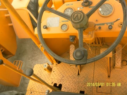 รถตักฟูรูกาว่าFL60-1สภาพดีราคาถูกพร้อมใช้ยังไม่ใช้ในประเทศไทยสนใจโทร0816426706