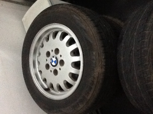 ล้อแม็กเดิม. Bmw e36. ขอบ16 พร้อมยาง