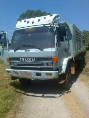 ขายรถบรรทุกสิบล้อดัมพ์ Isuzu หัวขาวตัวแรก เครื่อง 240 แรงเกียร์ฟูลเลอร์ ทะเบียนพร้อม