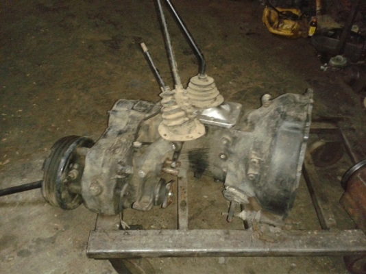 แล้วขาย เกียร์4wd จี๊พมิตซูเก่าญี่ปุ่นชนเครื่อง 4DR6 turbo สภาพสวยอุปกรณ์ครบตามรูปเลย ราคา16,000บาท.