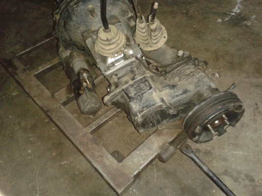 แล้วขาย เกียร์4wd จี๊พมิตซูเก่าญี่ปุ่นชนเครื่อง 4DR6 turbo สภาพสวยอุปกรณ์ครบตามรูปเลย ราคา16,000บาท.