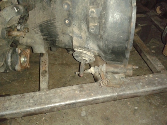 แล้วขาย เกียร์4wd จี๊พมิตซูเก่าญี่ปุ่นชนเครื่อง 4DR6 turbo สภาพสวยอุปกรณ์ครบตามรูปเลย ราคา16,000บาท.