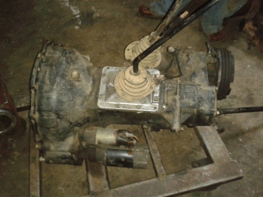 แล้วขาย เกียร์4wd จี๊พมิตซูเก่าญี่ปุ่นชนเครื่อง 4DR6 turbo สภาพสวยอุปกรณ์ครบตามรูปเลย ราคา16,000บาท.