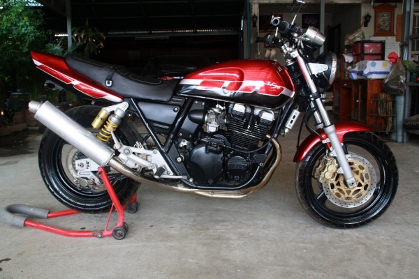 ขาย XJR 400 ปี 96 สรรพสามิตแท้ ปั้มBREMBO ท่อเลส สีมัน  สีใหม่ 59000