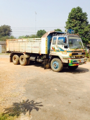 10ล้อดั้ม ISUZU ROCK 240 ปี 33 (หัวขาวแลบลาย)ดั้มมิเนียม