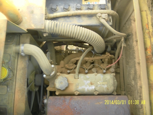 รถบดสั่นสะเทือนหน้าเหล็กหลังเหล็กขนาด4ตันโบแม็กBW121ADราคา325000บาทสนใจโทร0816426706