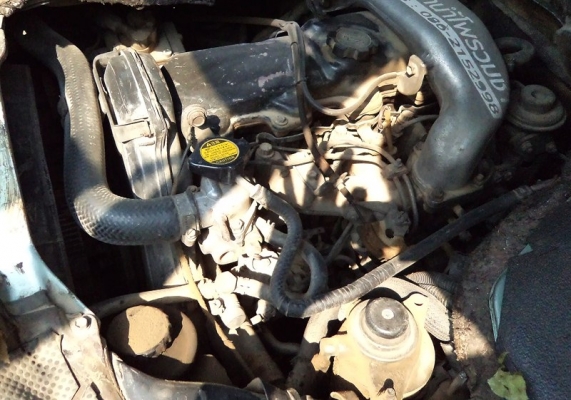 ขายรถตู้หัวจรวดหลังคาสูง ขายรถตู้หัวจรวดหลังคาสูง