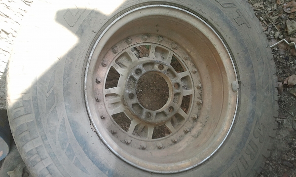 3ชิ้นถอด MAX WHEEL LOAD 15X8 LBS ออฟเซทไม่แน่ชัด JAPAN