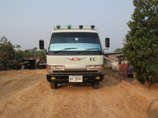 ขายรถหกล้อดั้มFCเคื่รอง120เเรงปี40เฟืองท้ายFหน้าFหลังเคื่รองเเห้งเเรงดีสภาพพร้อมใช้งานได้เลยครับฟวงมาลัยเพลาเว้อเเอร์เย็นโทรมาที่0817894515