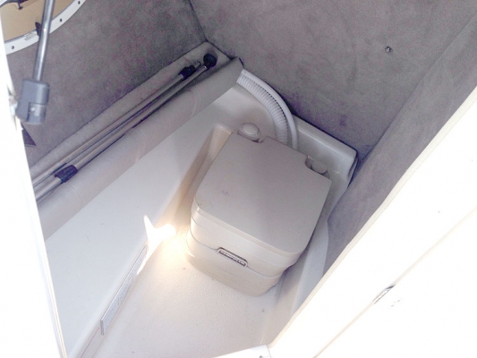 ขายเรือ25ฟุ๊ต Stingray 250LR