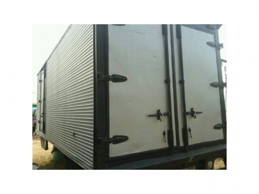 ขายตู้แห้งยาว4.30เมตร ยกลงจาก115แรง