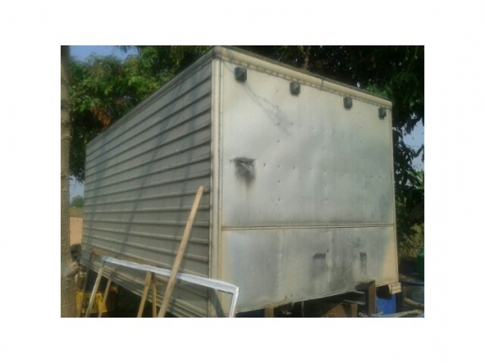 ขายตู้แห้ง3บาน ยาว4.30เมตร ยกลงจาก115แรง