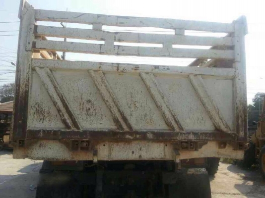 รถนิตสัน.  10 ล้อดั้ม 320 แรงม้า. ปี 49  สนใจติดต่อ 081 - 6079515