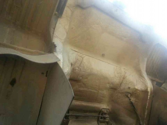 รถนิตสัน.  10 ล้อดั้ม 320 แรงม้า. ปี 49  สนใจติดต่อ 081 - 6079515