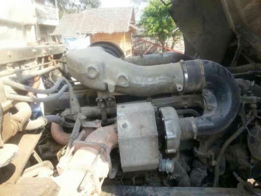 รถนิตสัน.  10 ล้อดั้ม 320 แรงม้า. ปี 49  สนใจติดต่อ 081 - 6079515