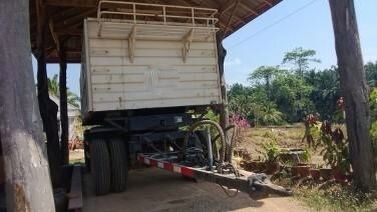 ขายหางพ่วง สามมิต 3 เพลา. แท้ ปี 54 สนใจติดต่อ 081 - 6079515 ขายหางพ่วง สามมิต 3 เพลา. แท้ ปี 54 สนใจติดต่อ 081 - 6079515