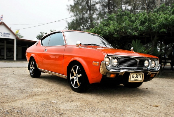 Mazda 929 หน้ายักษ์ สภาพพร้อมใช้งาน