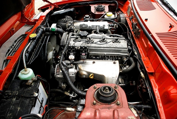 Mazda 929 หน้ายักษ์ สภาพพร้อมใช้งาน