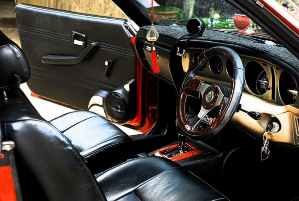 Mazda 929 หน้ายักษ์ สภาพพร้อมใช้งาน