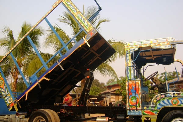 รถอีแต๋น ราคา 450,000บาท