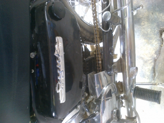 ลุงทุม หัวเขา   ติดต่อ 086  764   5698