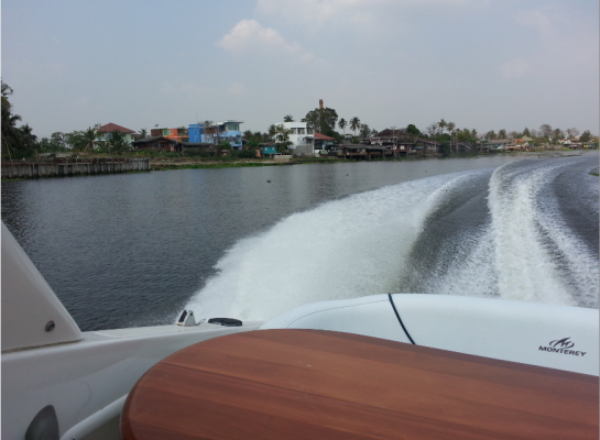 ขายเรือสปีดโบ๊ท Monterey 270 Cruiser 2006 Vovlo 8.1 GXI, 420 HP ขายเรือสปีดโบ๊ท Monterey 270 Cruiser 2006 Vovlo 8.1 GXI, 420 HP