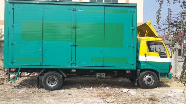 ขายHINO  FC2WHLA   120แรง   5.5เมตร  ห้างแท้ แอร์หนาว ไมล์ใช้ได้ทุกตัว