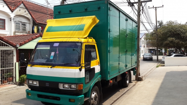 ขายHINO  FC2WHLA   120แรง   5.5เมตร  ห้างแท้ แอร์หนาว ไมล์ใช้ได้ทุกตัว