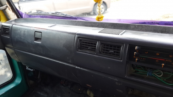 ขายHINO  FC2WHLA   120แรง   5.5เมตร  ห้างแท้ แอร์หนาว ไมล์ใช้ได้ทุกตัว