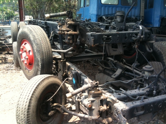 ขายชัชซีรถดั้ม 6 ล้อ HINO รหัส GD3HGA พร้อมอินวอย ใครมีรถชัชซีผุไปแจ้งขนส่งย้ายเครื่อง หัว กะบะมาใส่ได้เลยครับ