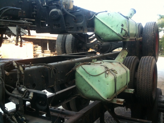 ขายชัชซีรถดั้ม 6 ล้อ HINO รหัส GD3HGA พร้อมอินวอย ใครมีรถชัชซีผุไปแจ้งขนส่งย้ายเครื่อง หัว กะบะมาใส่ได้เลยครับ