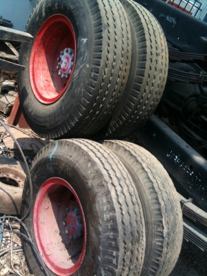 ขายชัชซีรถดั้ม 6 ล้อ HINO รหัส GD3HGA พร้อมอินวอย ใครมีรถชัชซีผุไปแจ้งขนส่งย้ายเครื่อง หัว กะบะมาใส่ได้เลยครับ