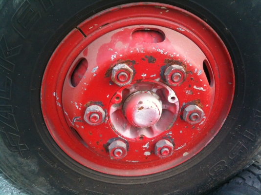 ขายชัชซีรถดั้ม 6 ล้อ HINO รหัส GD3HGA พร้อมอินวอย ใครมีรถชัชซีผุไปแจ้งขนส่งย้ายเครื่อง หัว กะบะมาใส่ได้เลยครับ