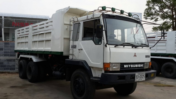 ขายด่วนไอ้หลงสองเพลาดั้มสภาพพร้อมใช้สุดๆFN527MAโทร0801515451