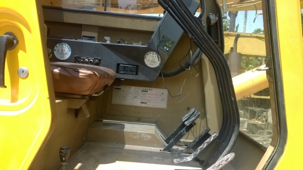 6ล้อมิตซูฯสวยๆ เครนTADANO TS-75M 7.5ตัน  ซื้อมาแค่6เดือน มีใบอินวอยล์ครบ....