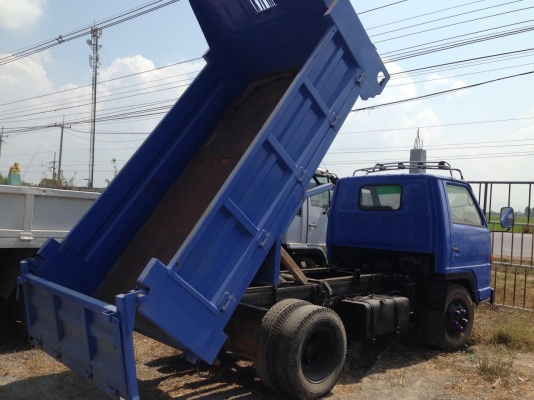 ***ขายแล้วครับขอบคุณ Truck2hand ขาย6ล้อประกอบดั้ม3คิว(ดั้มประป๋อง) Nkr 66e เครื่อง4hf 135แรง เกียร์สั้น เครื่องแน่น แห้งดี แรง ช่วงล่างเดิม คัสซีดี ไม่ปะไม่ดาม กระบะดั้มเหล็ก3.0ม.ยิงหลังสภาพสวยพื้นดีข้างสวย ยาว3.20 ม. หัวเก๋งสวยภายในสวยคอนโซลครบ ยาง7.50 ด ***ขายแล้วครับขอบคุณ Truck2hand ขาย6ล้อประกอบดั้ม3คิว(ดั้มประป๋อง) Nkr 66e เครื่อง4hf 135แรง เกียร์สั้น เครื่องแน่น แห้งดี แรง ช่วงล่างเดิม คัสซีดี ไม่ปะไม่ดาม กระบะดั้มเหล็ก3.0ม.ยิงหลังสภาพสวยพื้นดีข้างสวย ยาว3.20 ม. หัวเก๋งสวยภายในสวยคอนโซลครบ ยาง7.50 ด