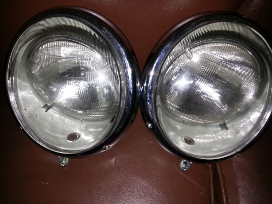 ขายไฟหน้ารถเต่า