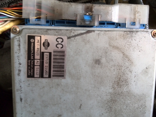 ขายเครื่อง RB25 โบเกียร์AUTO พร้อมอุปกรณ์ 15000บาท โทร 095-0099-440