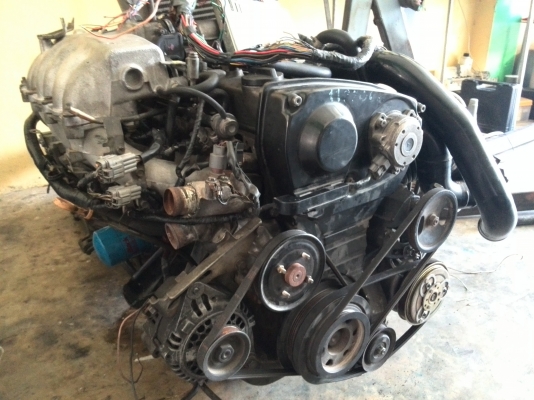 ขายเครื่อง RB25 โบเกียร์AUTO พร้อมอุปกรณ์ 15000บาท โทร 095-0099-440