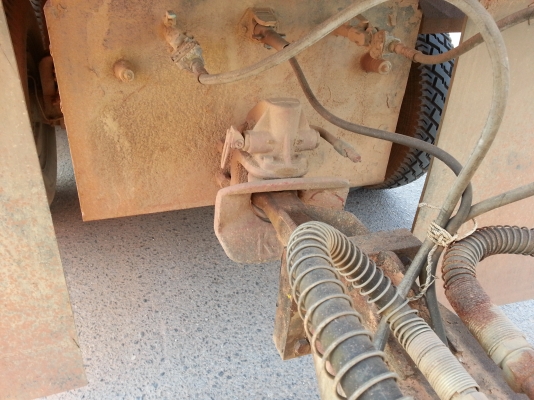 ISUZU FXZ  รถดั้ม หางสองเพลา