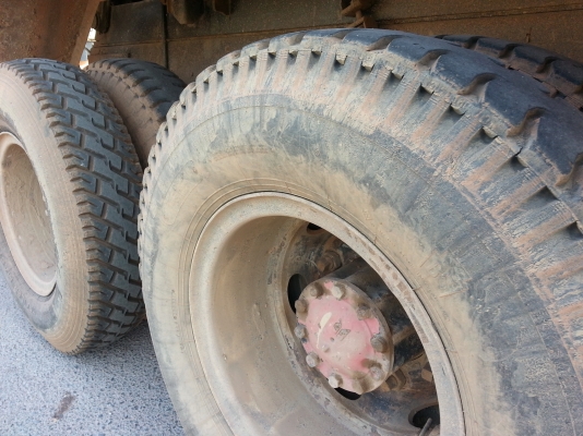 ISUZU FXZ  รถดั้ม หางสองเพลา