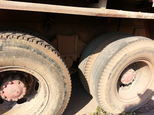 ISUZU FXZ  รถดั้ม หางสองเพลา