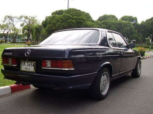 ขาย Benz 230ce 2ประตูสภาพสวยๆทะเบียนโอนครับ