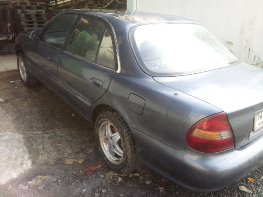 ขายหริอแยกเป็นอะไหล่ hyundai sonata99